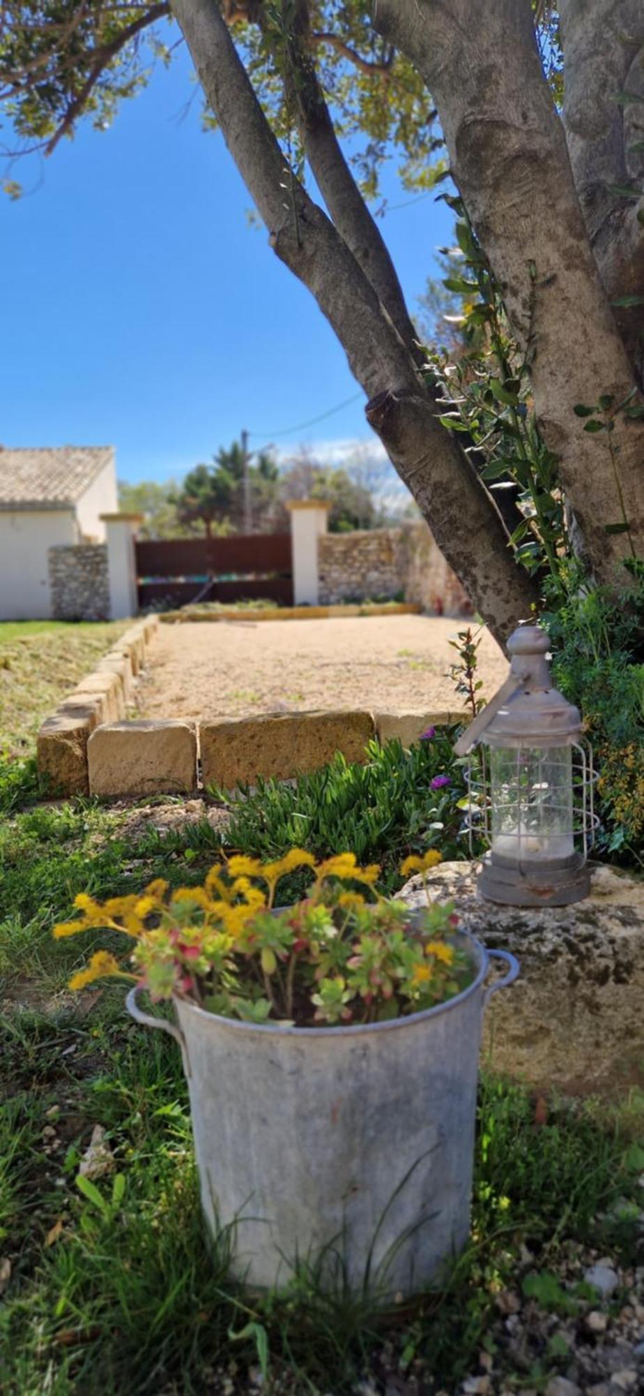 Appartement Dans Un Mas Provencal Renove Saint-Hilaire-d'Ozilhan Exterior photo